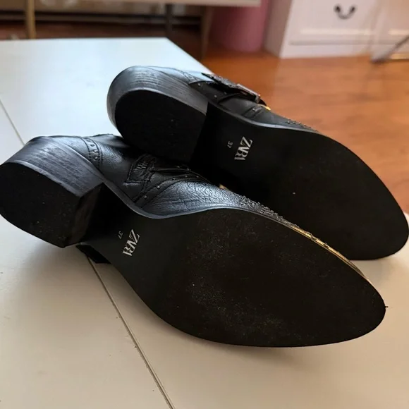 ZARA Black Leather Studded Western Ankle Boots Biker Rock Goth Grunge Booties - Picture 4 of 6